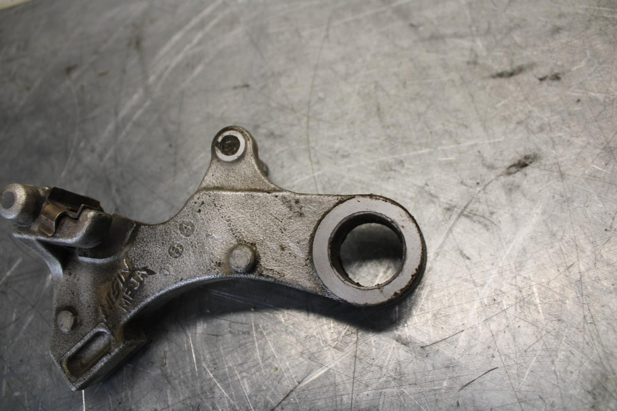 2011 Honda CBR600RR REAR BRAKE CALIPER HANGER BACK MOUNTING BRACKET BB520