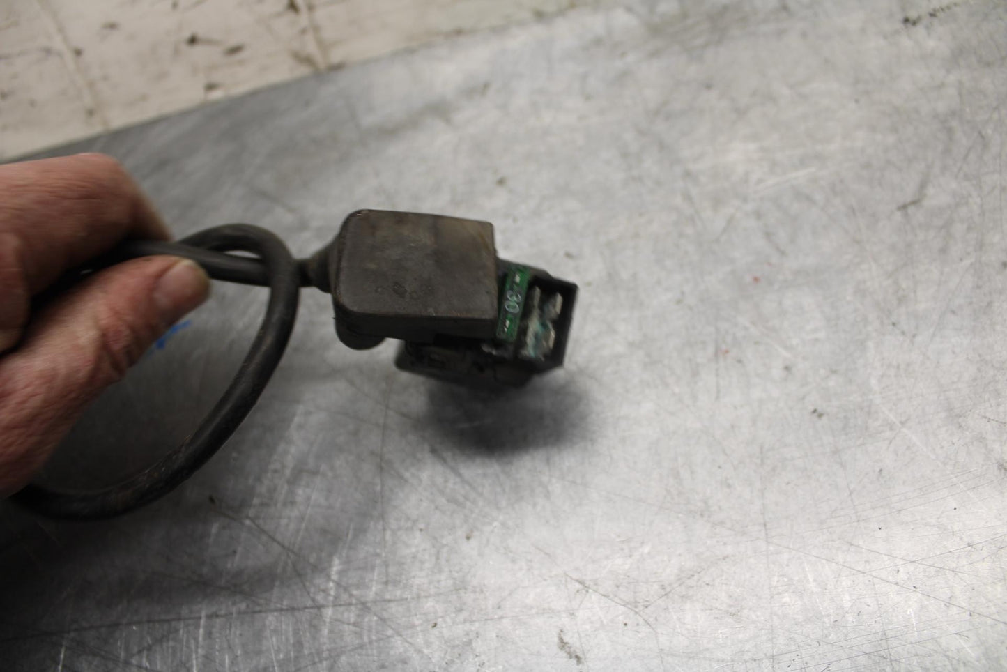 2003 Kawasaki Z1000 ENGINE STARTER RELAY STARTING MOTOR SWITCH 27010-1376 BB35