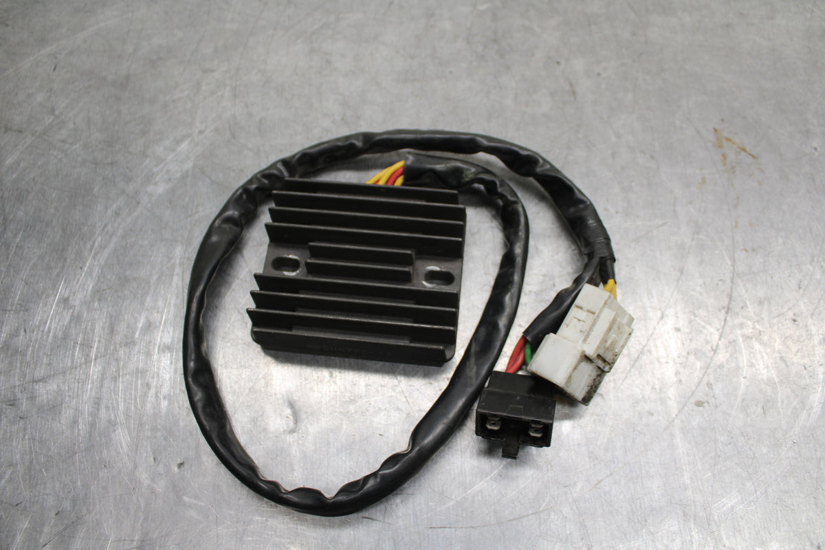 01-06 HONDA CBR600F4I RECTIFIER VOLTAGE REGULATOR BB115