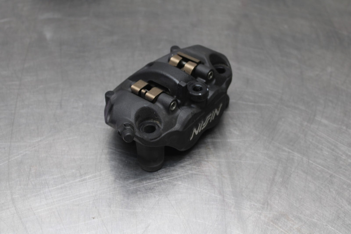 24-25 KAWASAKI NINJA ZX6R RIGHT LEFT FRONT BRAKE CALIPER SET PAIR BB785-CH