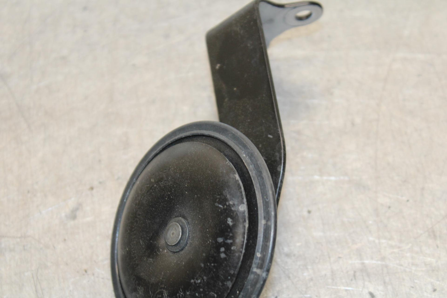 11-23 SUZUKI GSXR 750 HORN SIGNAL BB630