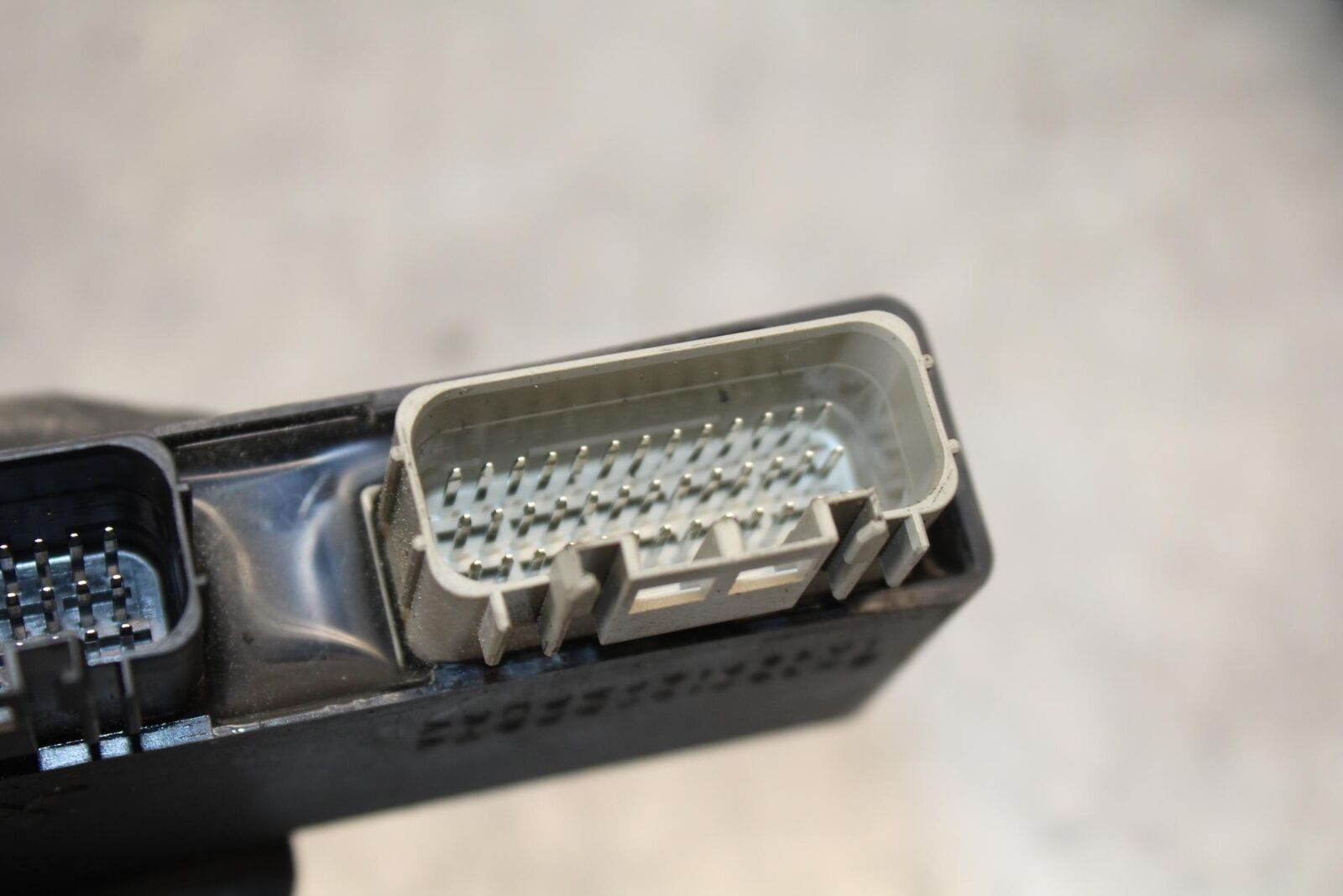 2011 Kawasaki Ninja ZX10R ZX1000K ABS ECU COMPUTER CONTROLLER UNIT ECM BB555