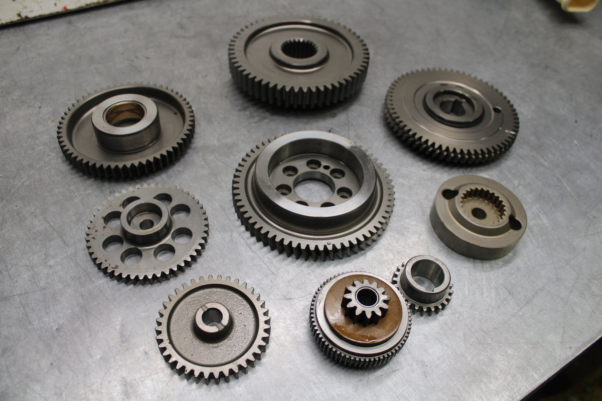 22-24 INDIAN CHIEF BOBBER DARK HORSE ENGINE MOTOR GEAR  BB717
