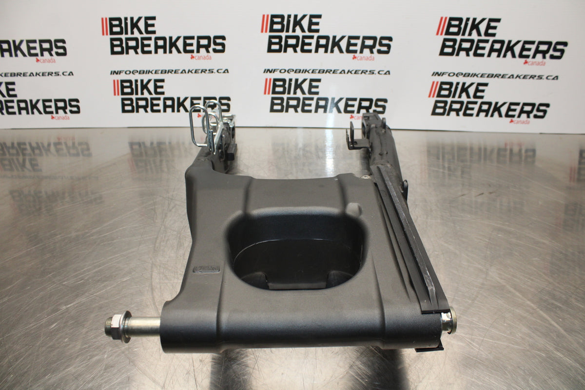 23-24 KAWASAKI NINJA ZX14R NEW!! REAR SWINGARM BACK SUSPENSION SWING ARM BB153