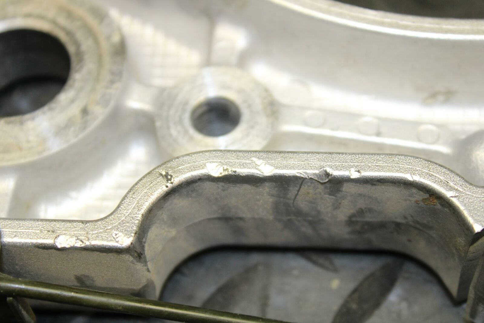 03-08 KAWASAKI VULCAN 1600 FORKS UPPER TRIPLE TREE CLAMP  BB193