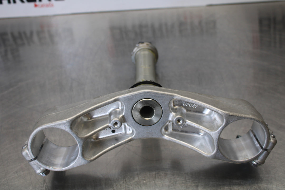 23-24 KAWASAKI NINJA ZX14R NEW!! FRONT FORKS CLAMP LOWER TRIPLE TREE STEM BB169