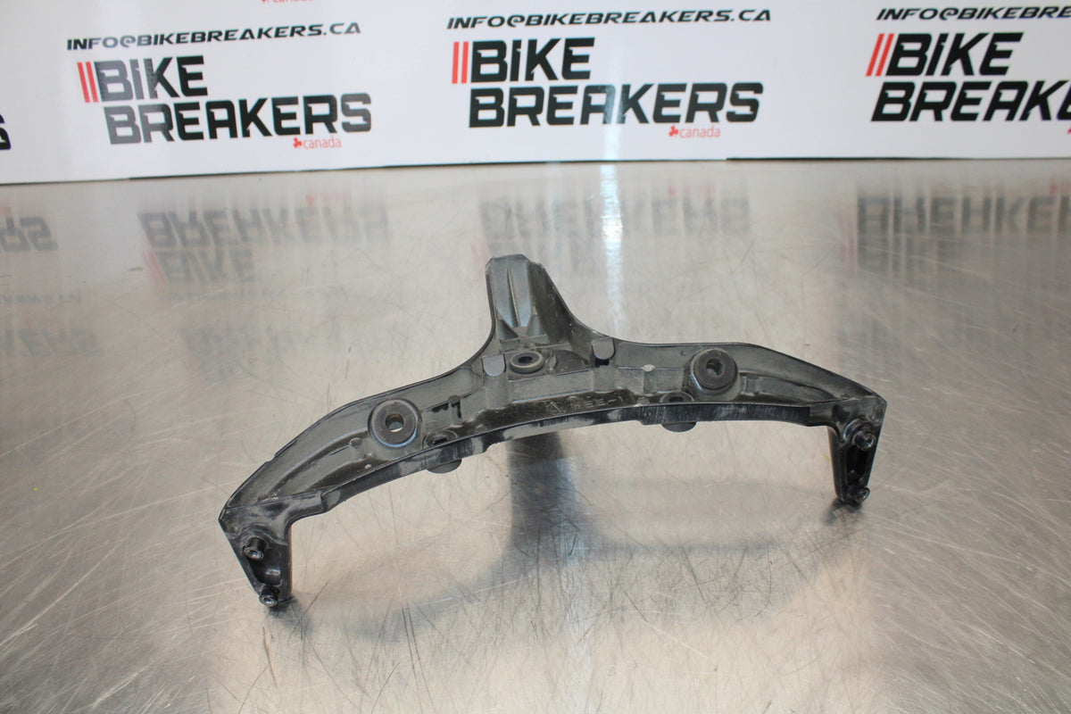 05-06 HONDA CBR600RR UPPER FAIRING MIRROR GAUGES STAY BRACKET BB149
