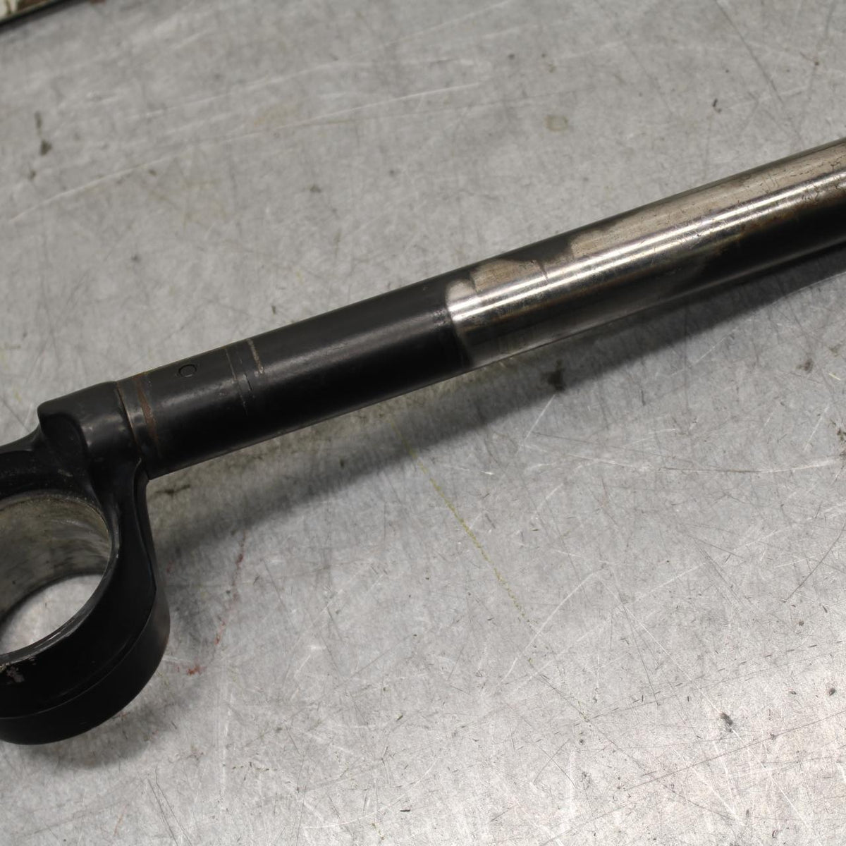 01-06 HONDA CBR600F4I RIGHT CLIP ON HANDLEBAR BB644