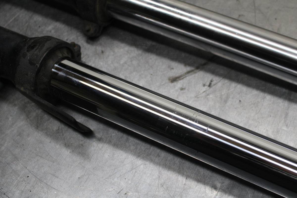03-04 TRIUMPH DAYTONA 600 FRONT FORKS SHOCK SUSPENSION SET PAIR BB745