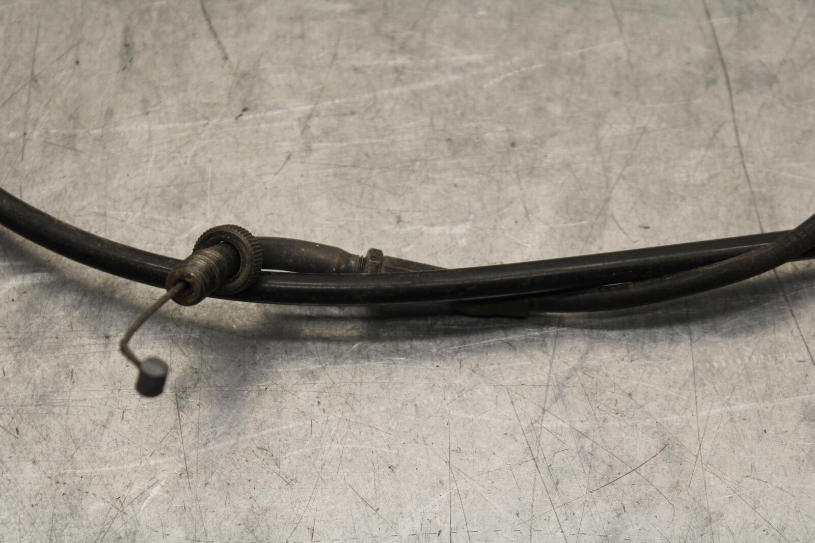 75 SUZUKI GT 550 CLUTCH THROTTLE BRAKECABLE LINE BB67
