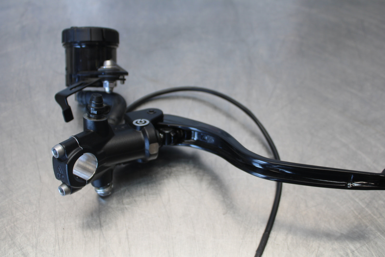 23-24 KAWASAKI NINJA ZX14R NEW!! FRONT BRAKE MASTER CYLINDER w/ LEVER BB169