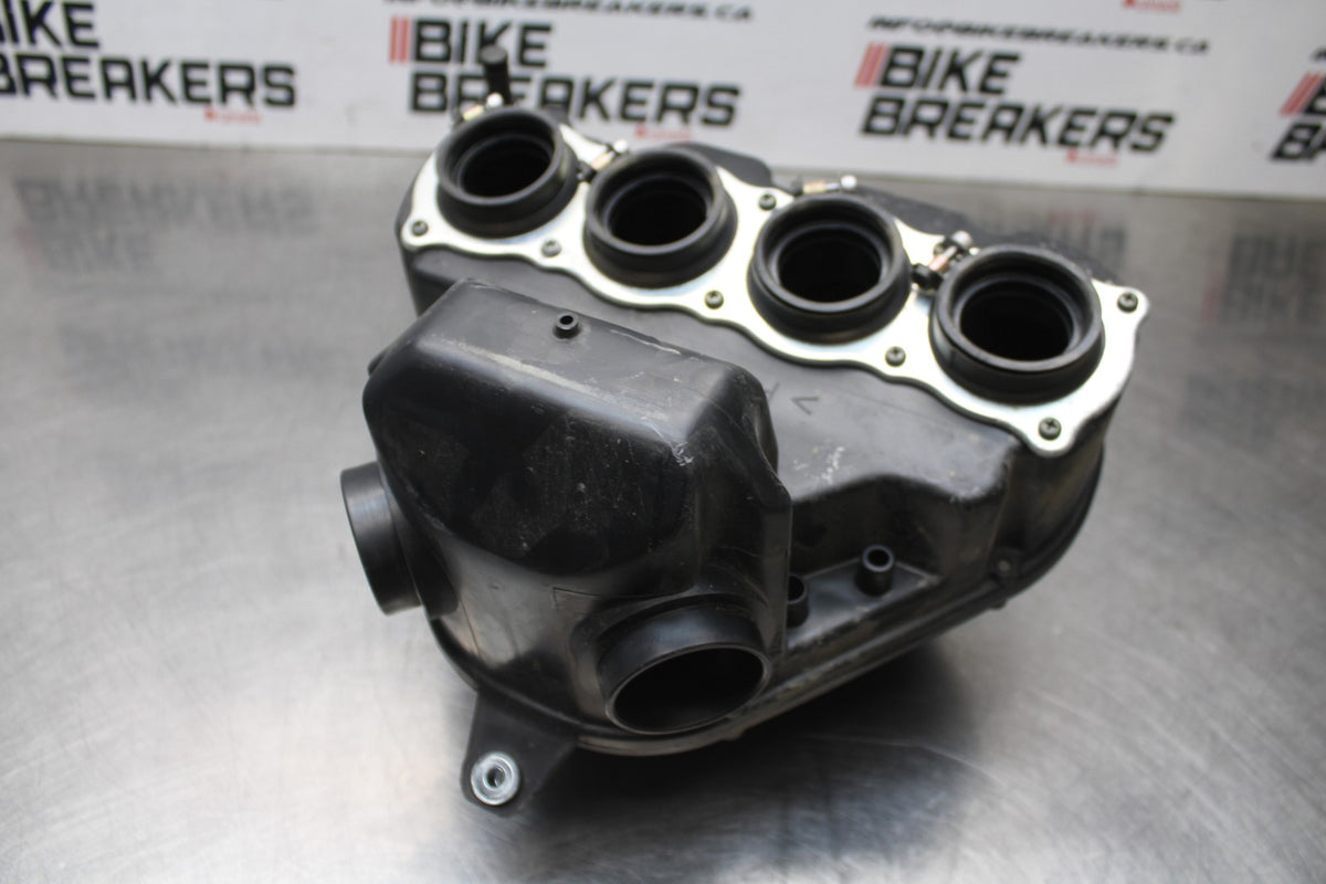 05 YAMAHA YZF R6 AIRBOX AIR INTAKE FILTER BOX BB858