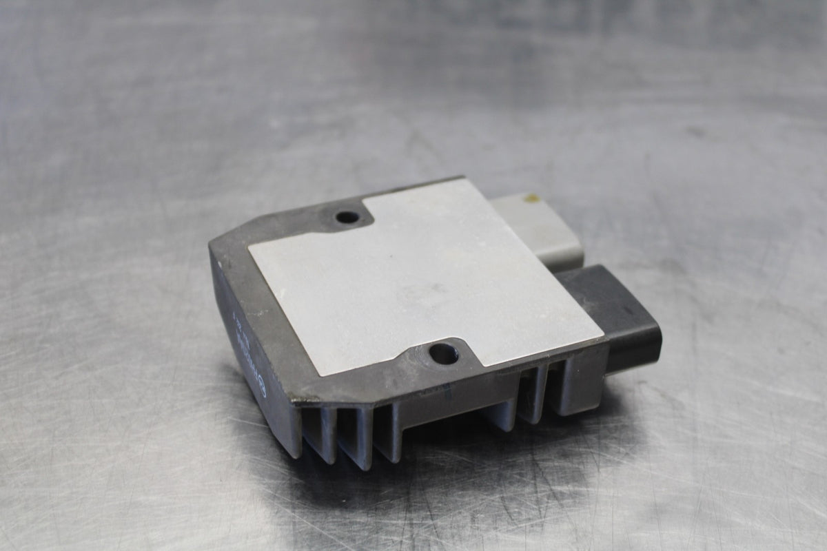 16 HONDA CB500F ABS RECTIFIER VOLTAGE REGULATOR BB930