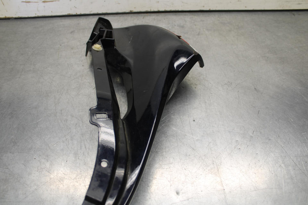 11-19 HONDA CBR125R LEFT LOWER BOTTOM SIDE FAIRING COWL BB105