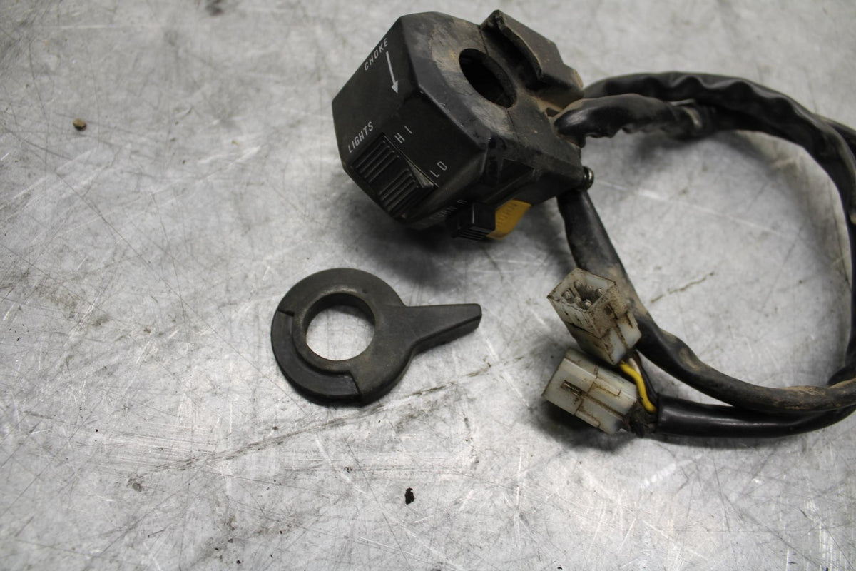 1993 Suzuki GSXR1100W LEFT CLIP ON HANDLE HORN SIGNALS SWITCH CHOKE BB46