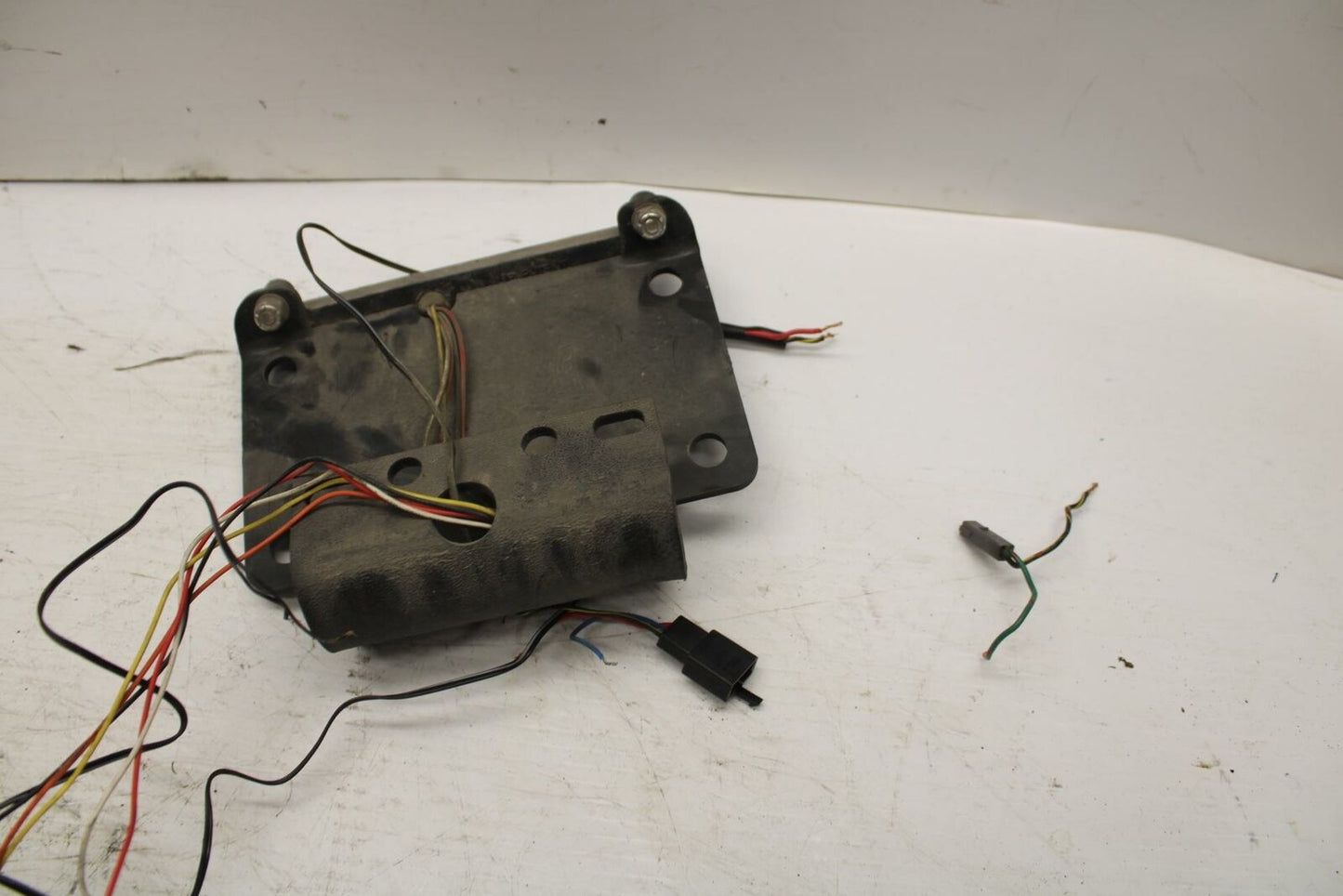 07-08 KAWASAKI NINJA ZX6R AFTERMARKET REAR BACK TAIL LIGHT MOUNT BRACKET BB274