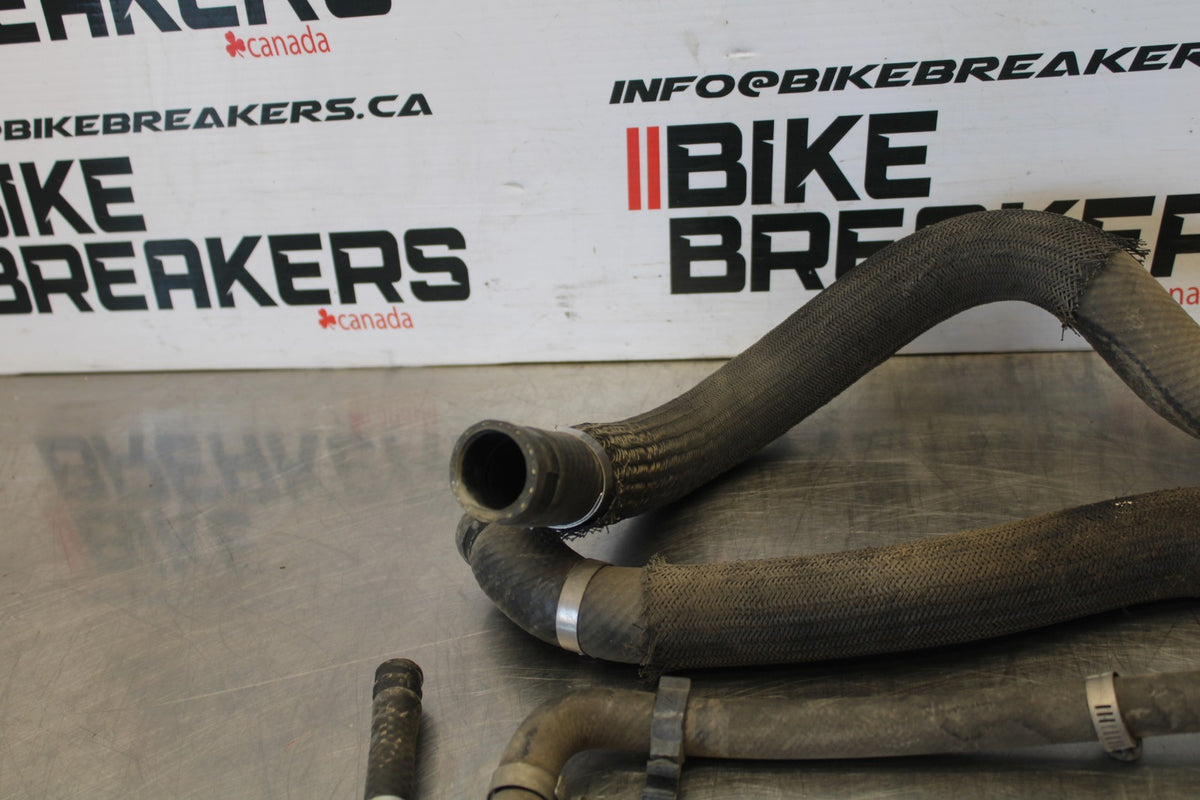 06-07 SUZUKI GSXR 600 RADIATOR HOSES ENGINE COOLANT WATER PIPES HOSE KIT BB863