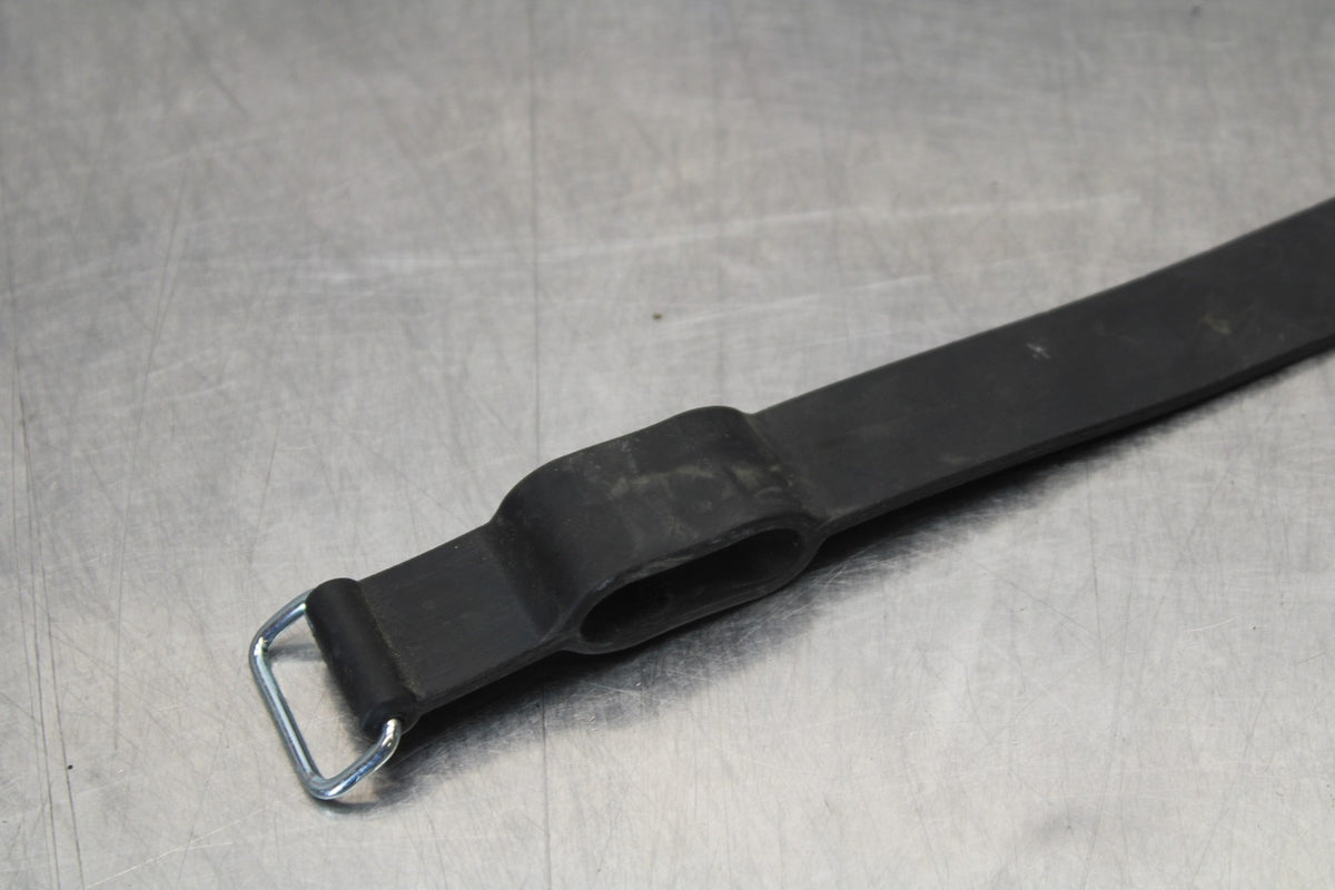 23-24 YAMAHA MT-07 BATTERY HOLD DOWN CLAMP STRAP BB194