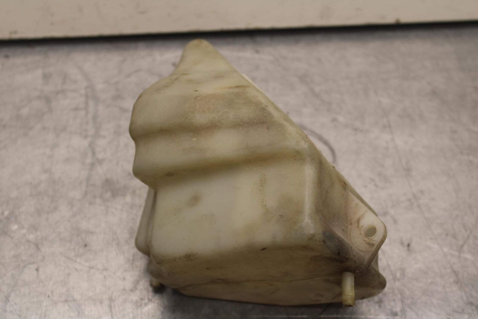 1985 Kawasaki Ninja 900R ZX900A COOLANT WATER TANK RESERVOIR BOTTLE BB84
