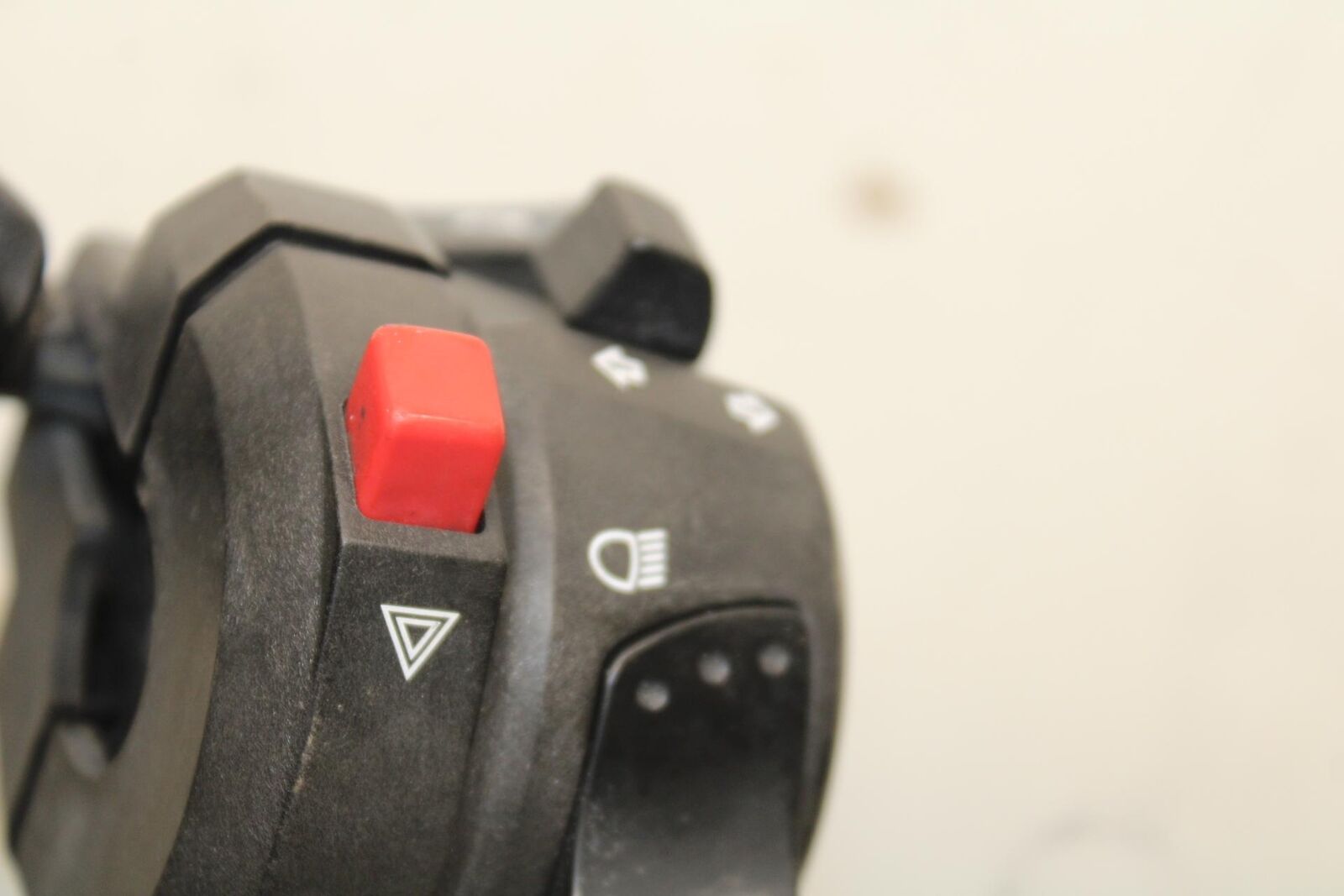 06-07 SUZUKI GSXR750 LEFT CLIP ON HANDLE HORN SIGNALS SWITCH BB613