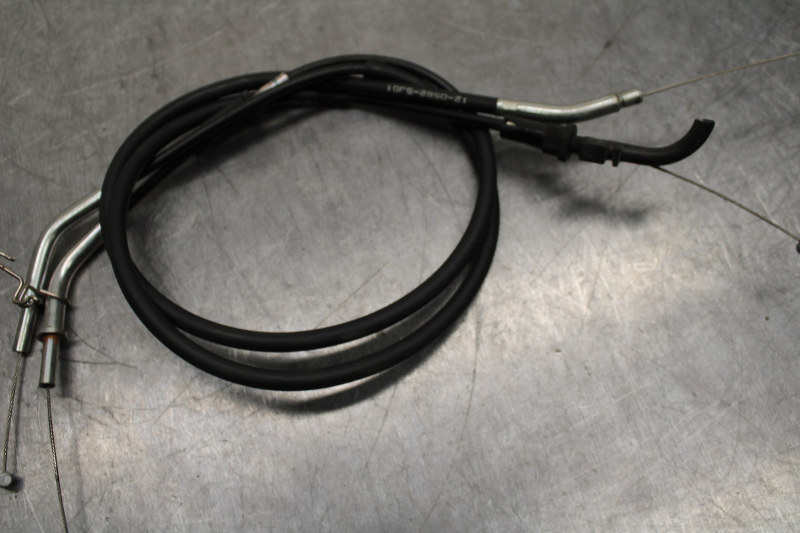 12-17 KAWASAKI NINJA 650 THROTTLE CABLES LINES BB129