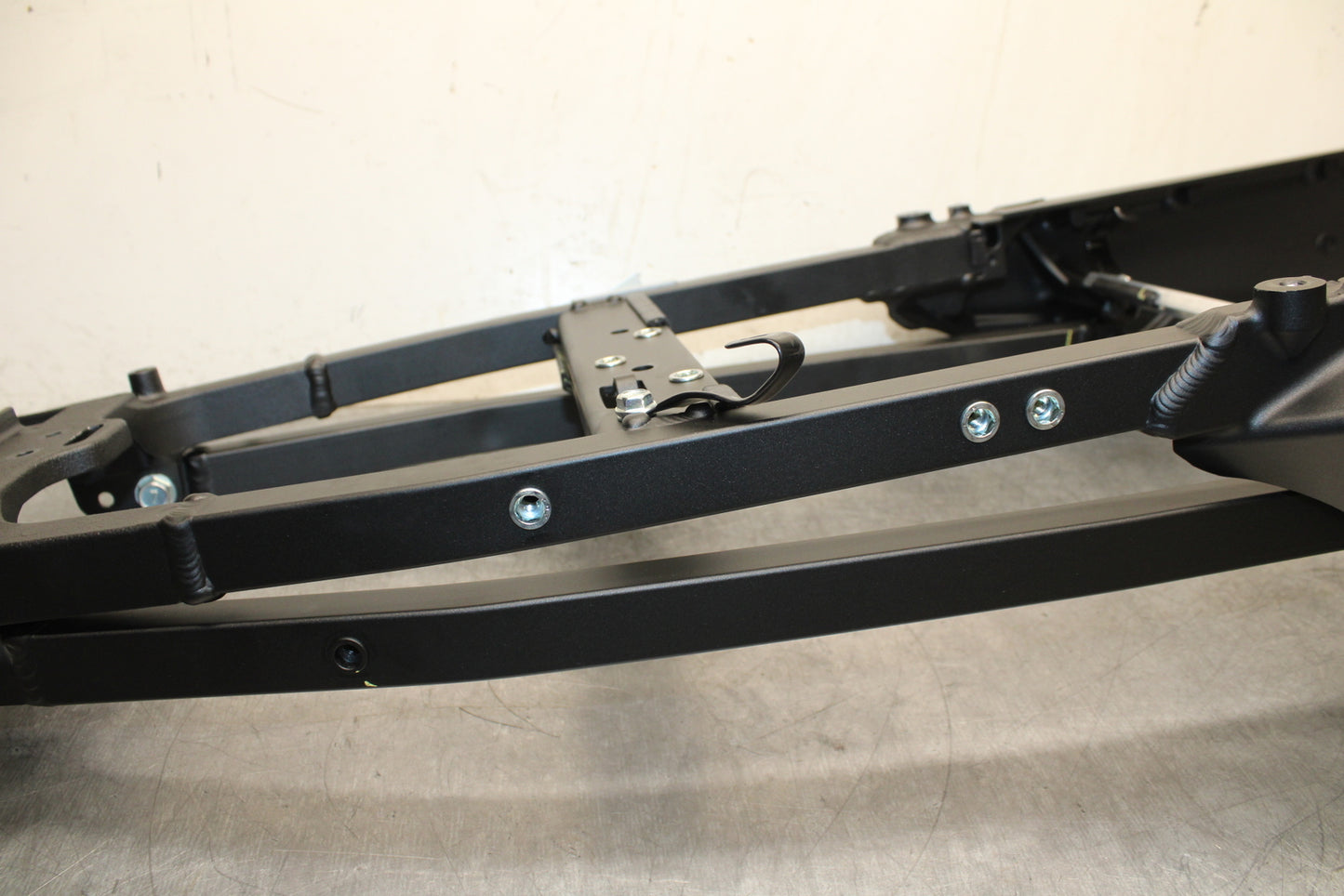 12-25 KAWASAKI NINJA ZX14R NEW!! REAR SUBFRAME BACK SUB FRAME BB757