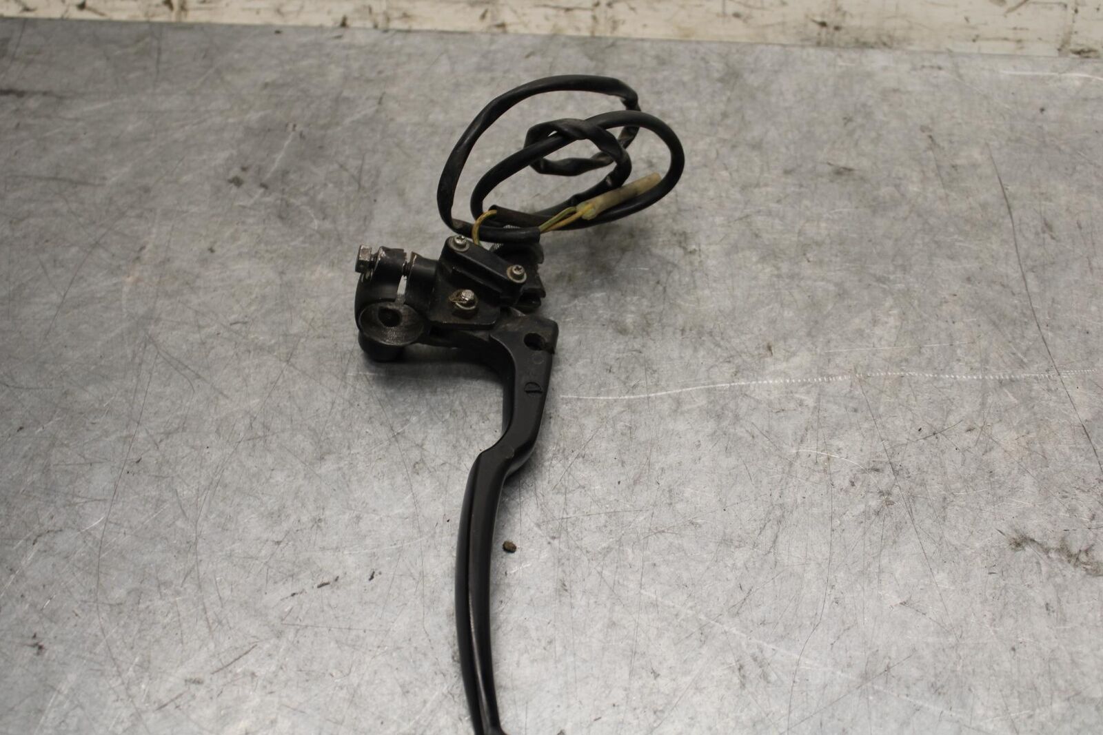 1982 Suzuki GS1100ES CLUTCH PERCH MOUNT WITH LEVER  BB55