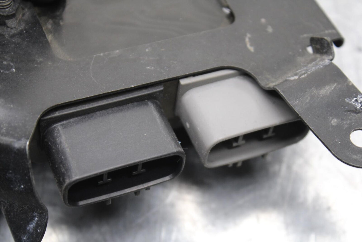 09-12 KAWASAKI NINJA ZX6R RECTIFIER VOLTAGE REGULATOR 21066-0028 BB617