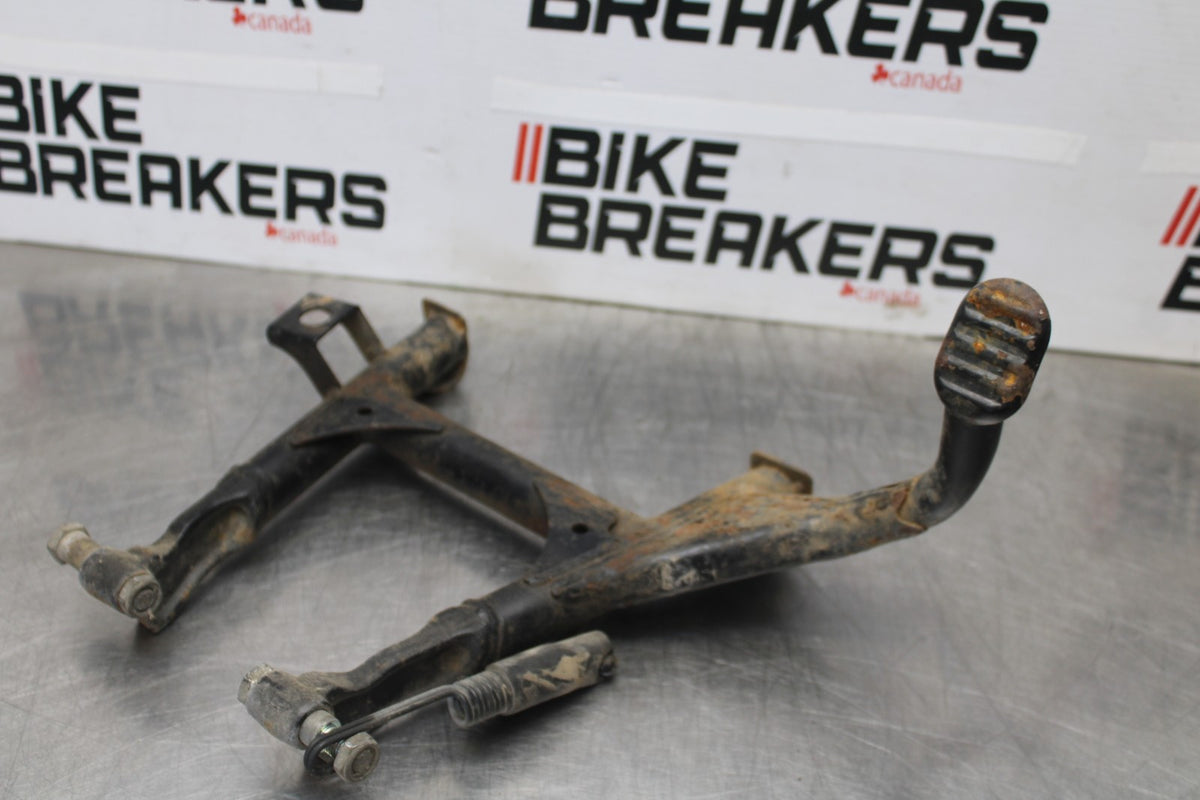 09 KAWASAKI CONCOURS 14 ZG1400B CENTER MAIN STAND BB875
