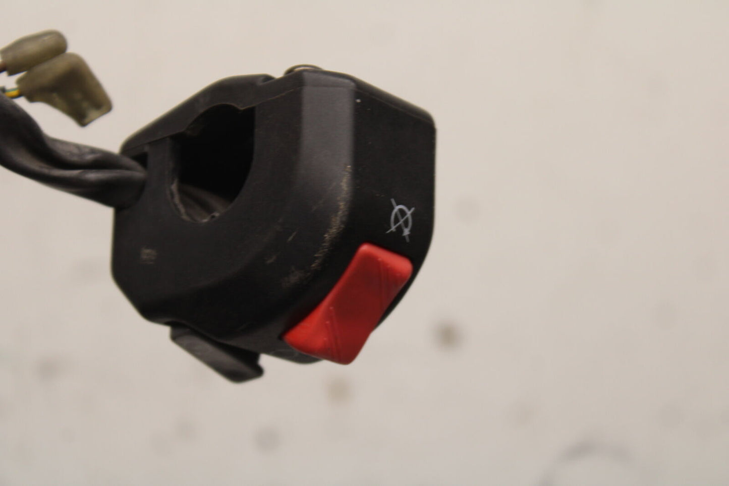 06 YAMAHA YZF R6 RIGHT CLIP ON HANDLE KILL OFF START SWITCH SWITCHES BB716