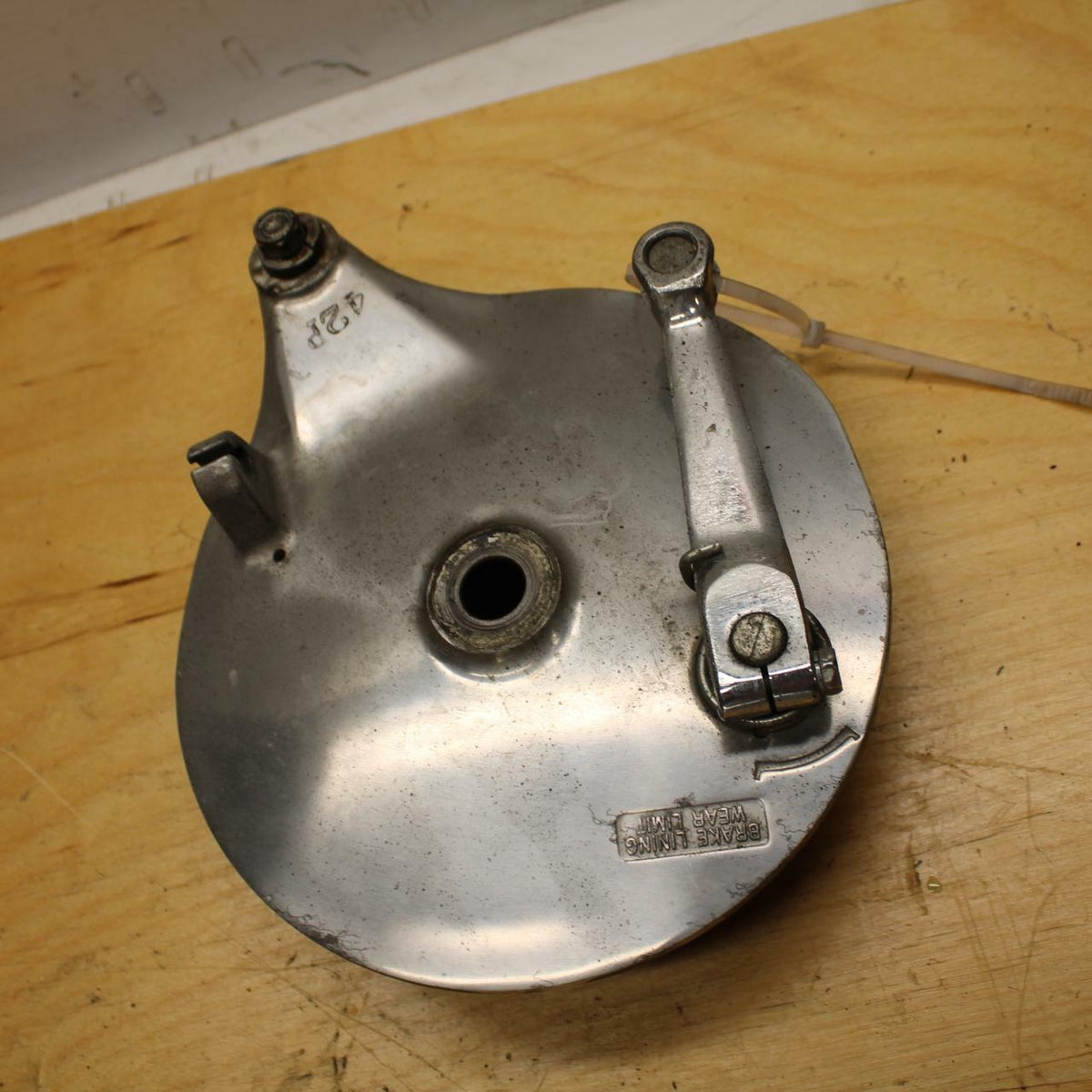 97-04 SUZUKI MARAUDER 800 DRUM BRAKE  BB312