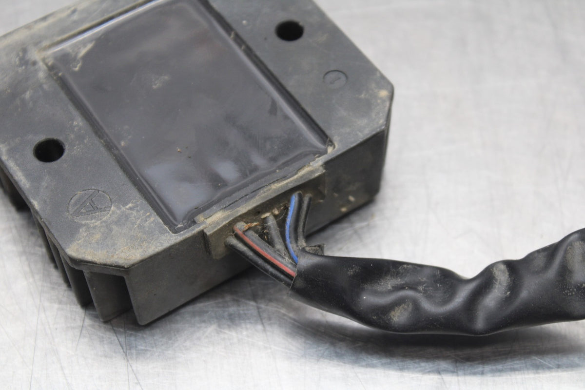 08 HONDA CBR125R RECTIFIER VOLTAGE REGULATOR BB804