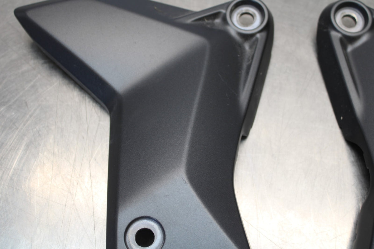 22-25 YAMAHA YZF R7 RIGHT LEFT FRAME MID SIDE COVERS COWLS PANELS BB182