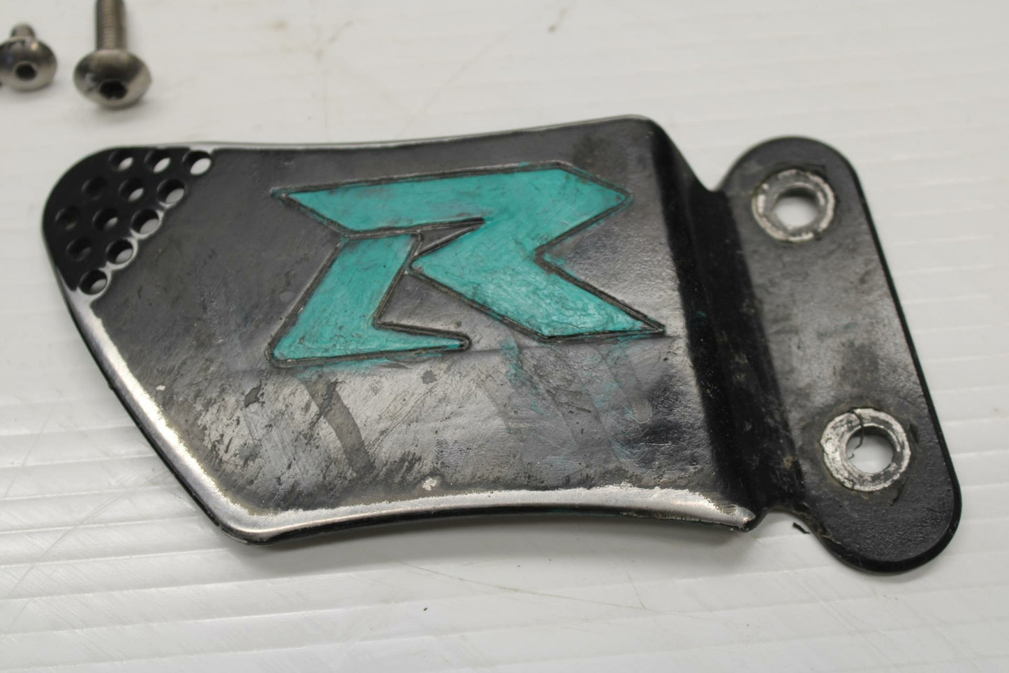 08 SUZUKI GSXR1000  REARSET REAR SET HEEL GUARD COVER  BB263