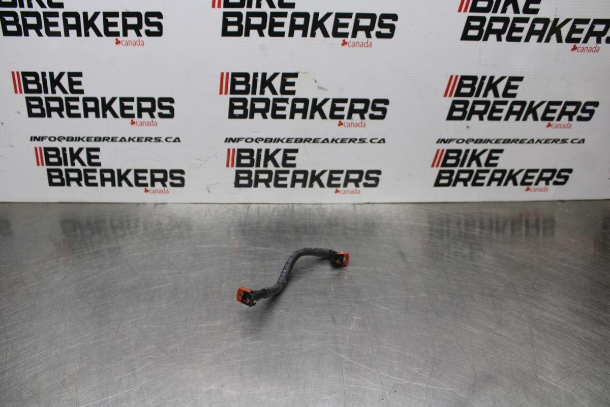 18-26 KAWASAKI Z400 FUEL HOSE GAS LINE TUBE PIPE BB852