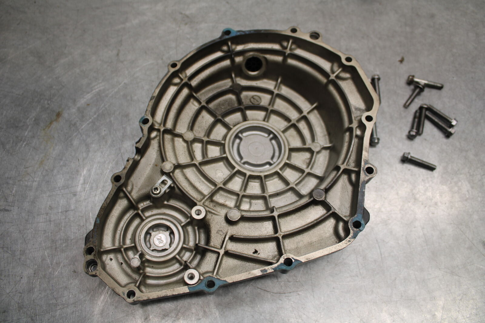 06-07 SUZUKI GSXR 600 CLUTCH SIDE ENGINE MOTOR COVER BB543
