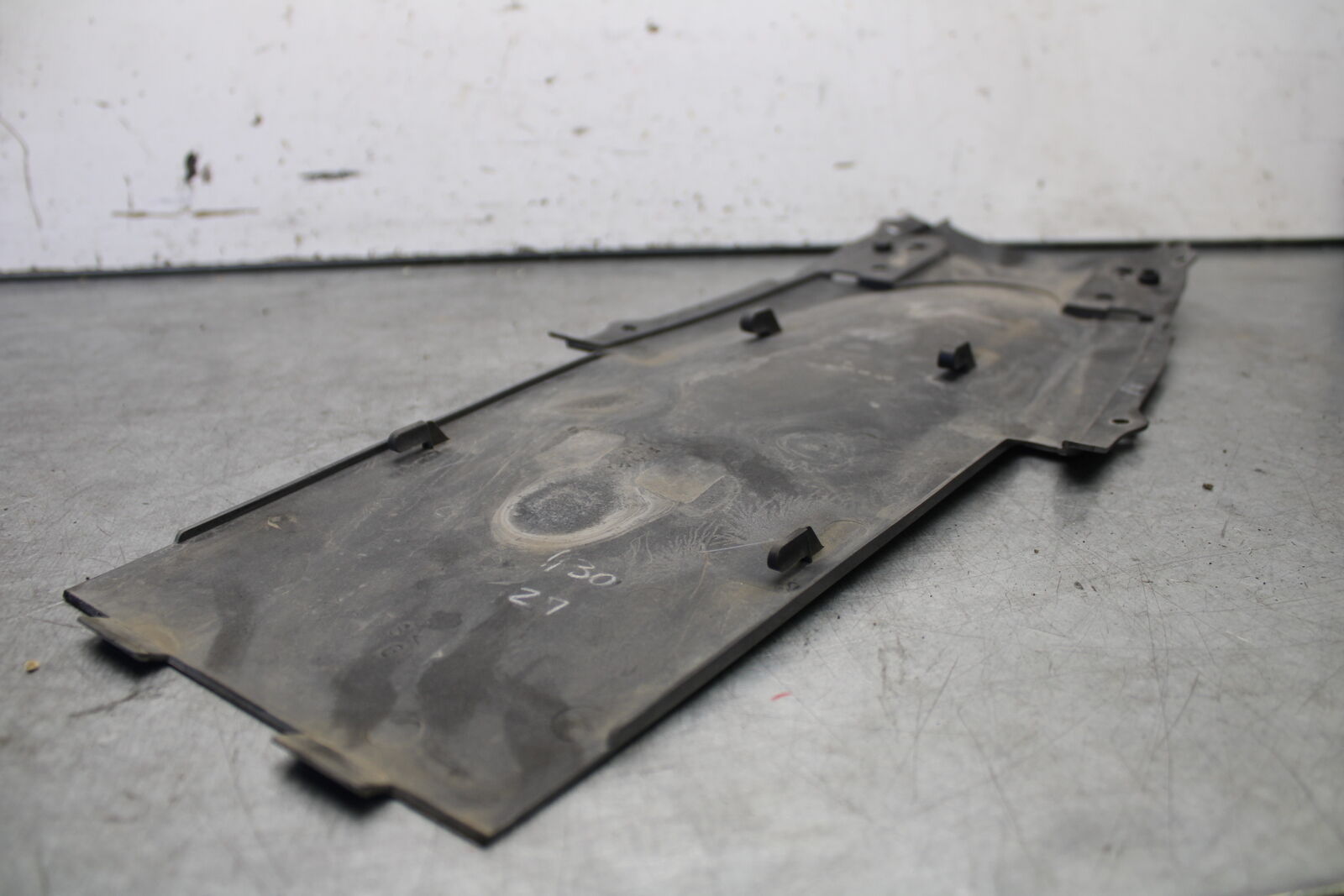 05-06 SUZUKI GSXR1000 REAR BACK TAIL UNDERTAIL FAIRING COWL FENDER BB663