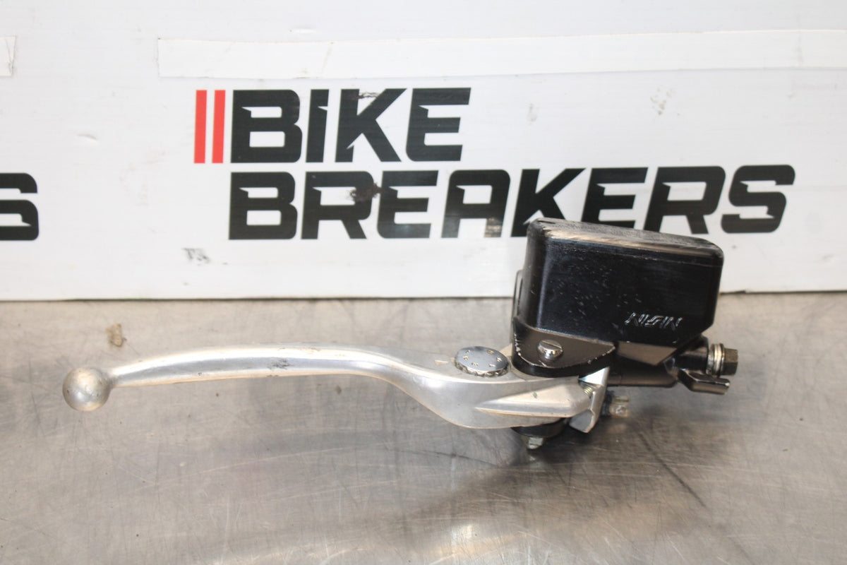 05-06 HONDA CBR600RR FRONT BRAKE MASTER CYLINDER w/ LEVER BB893