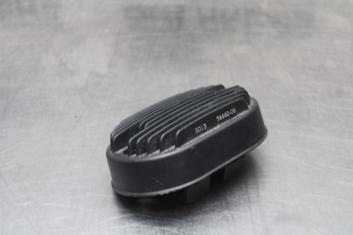 09-17 HARLEY-DAVIDSON V-ROD RECTIFIER VOLTAGE REGULATOR BB886-a
