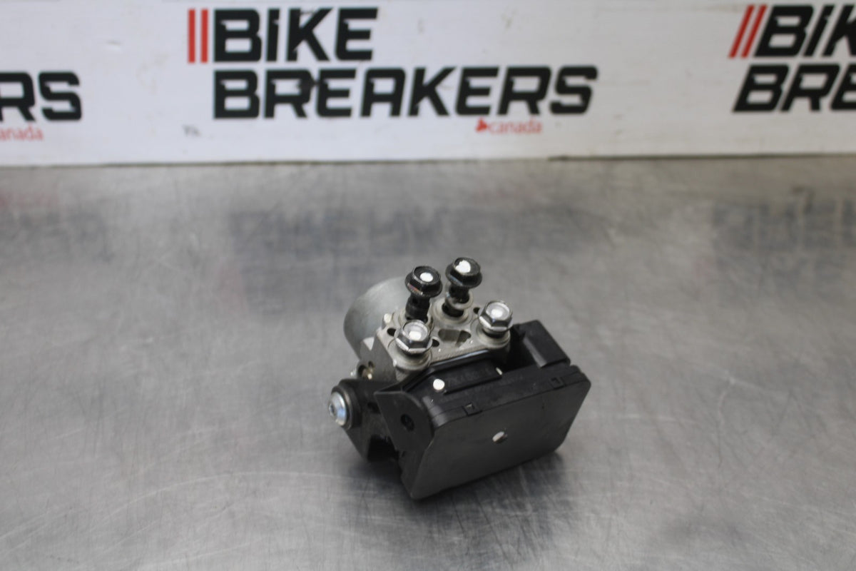23-26 KAWASAKI NINJA ZX4RR ABS PUMP UNIT MODULE BB898