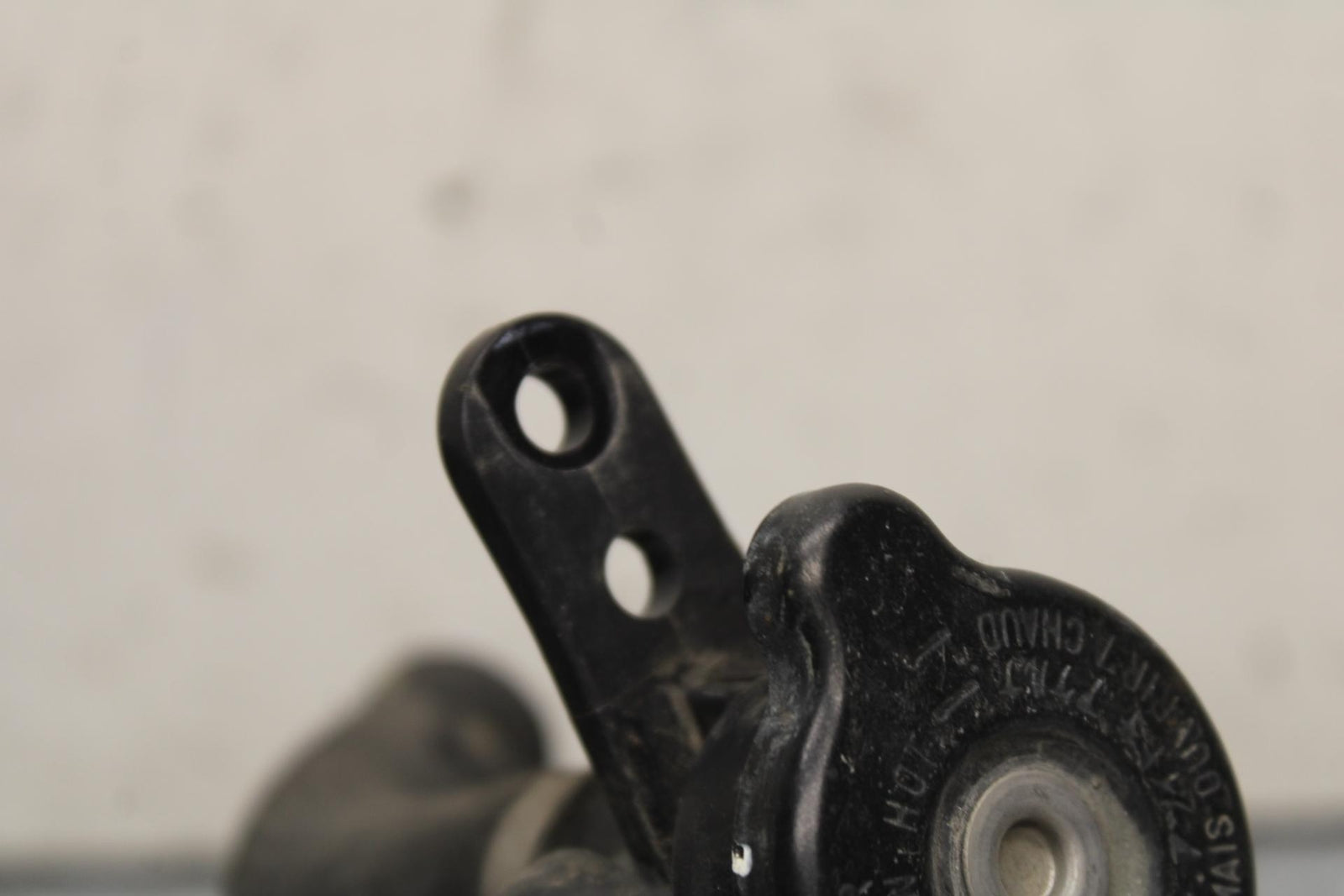 15-16 KAWASAKI EX300 THERMOSTAT ENGINE COOLANT WITH HOUSING BB635