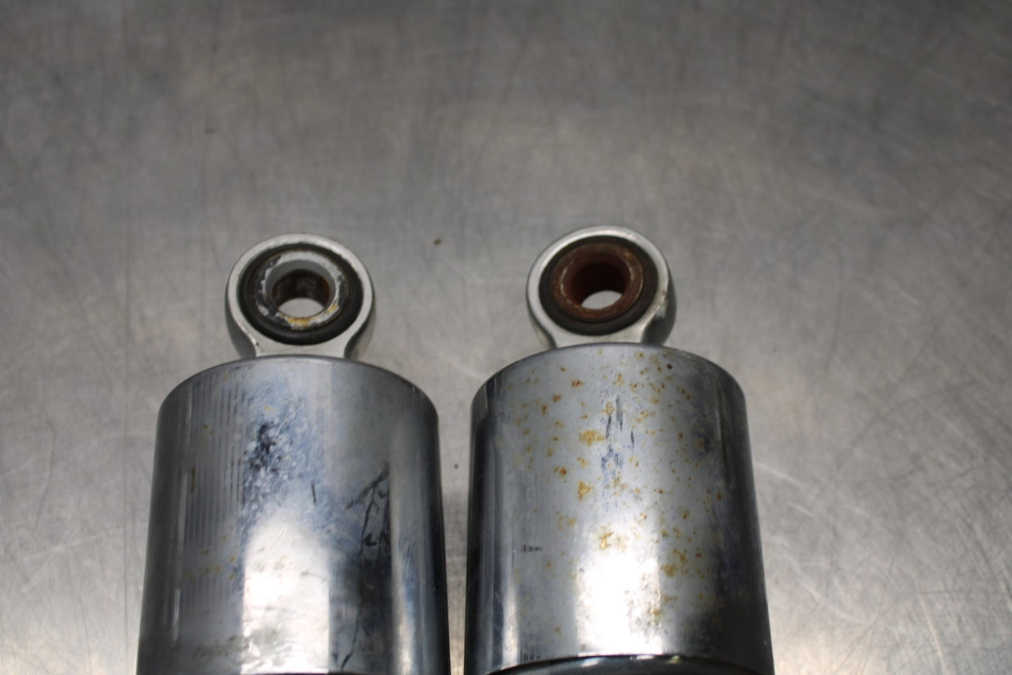 05 TRIUMPH ROCKET III 12.5 REAR BACK SHOCK ABSORBER SET PAIR BB186
