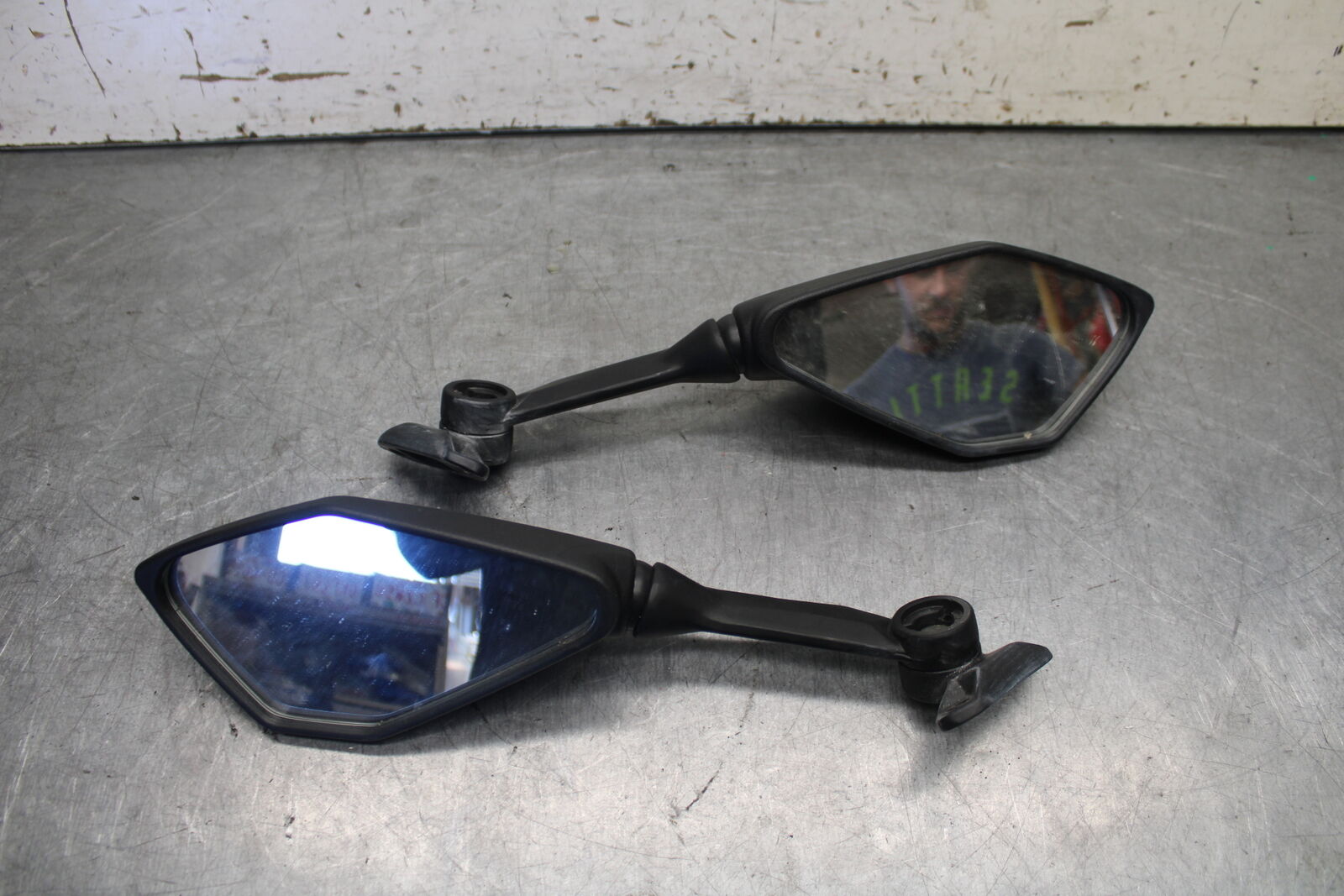 09-12 KAWASAKI NINJA ZX6R REAR VIEW MIRROR SET PAIR MIRRORS BB698