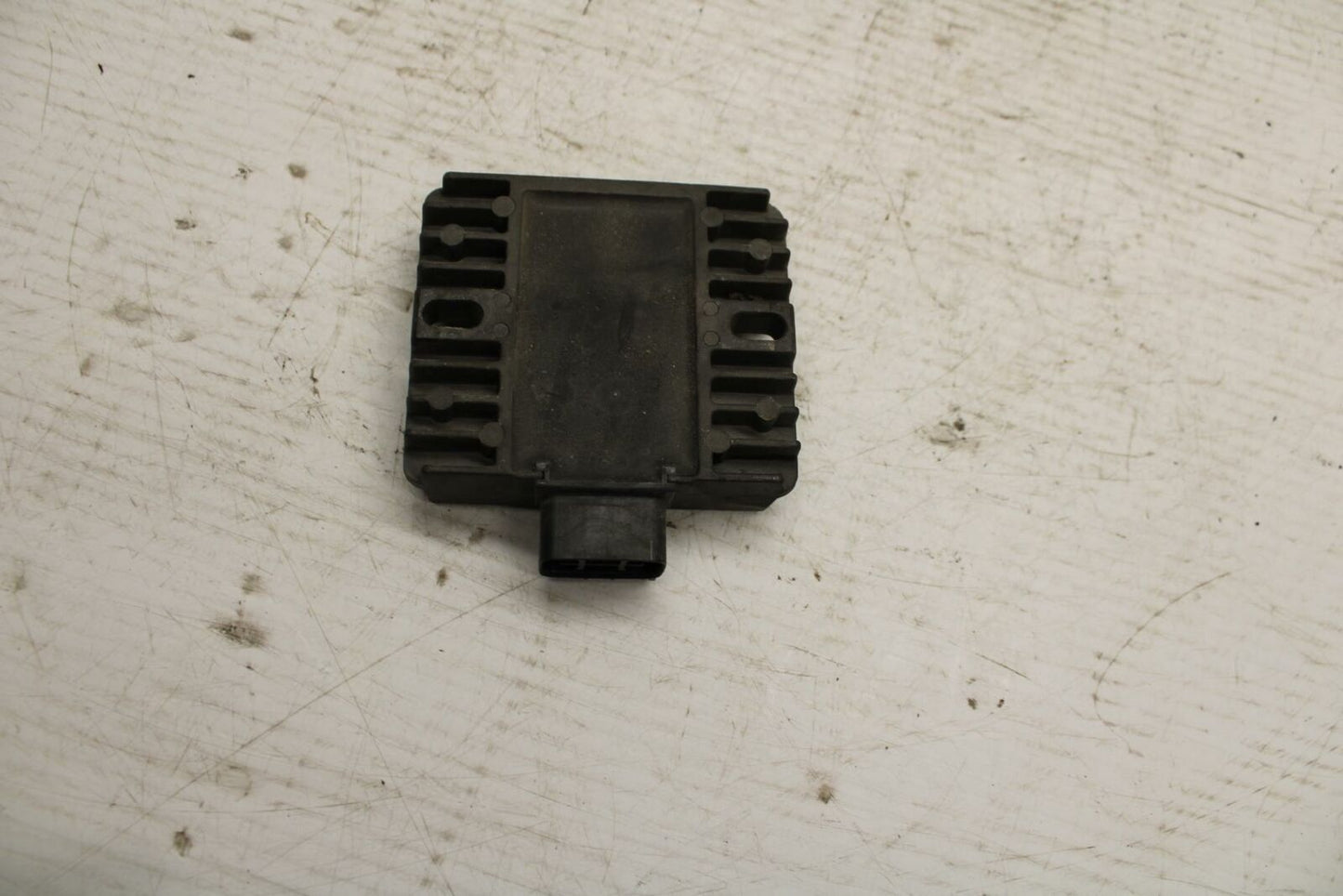 07 YAMAHA YZF R6 2c0 RECTIFIER VOLTAGE REGULATOR 4XY-81960-00-00 BB297