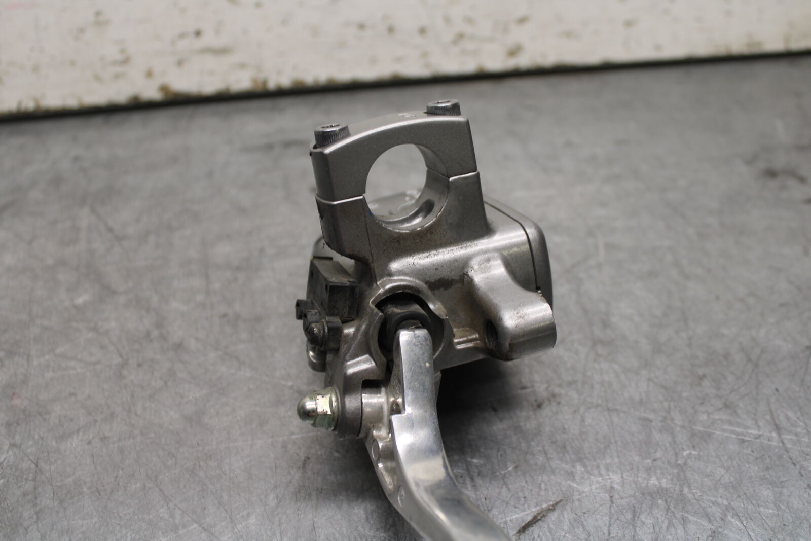 10-13 HONDA SHADOW RS 750 VT750RS FRONT BRAKE MASTER CYLINDER BB718