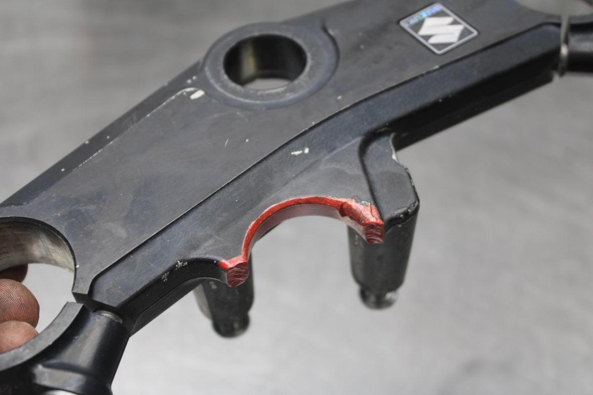 08 SUZUKI SV650 FORKS UPPER TRIPLE TREE CLAMP BB846