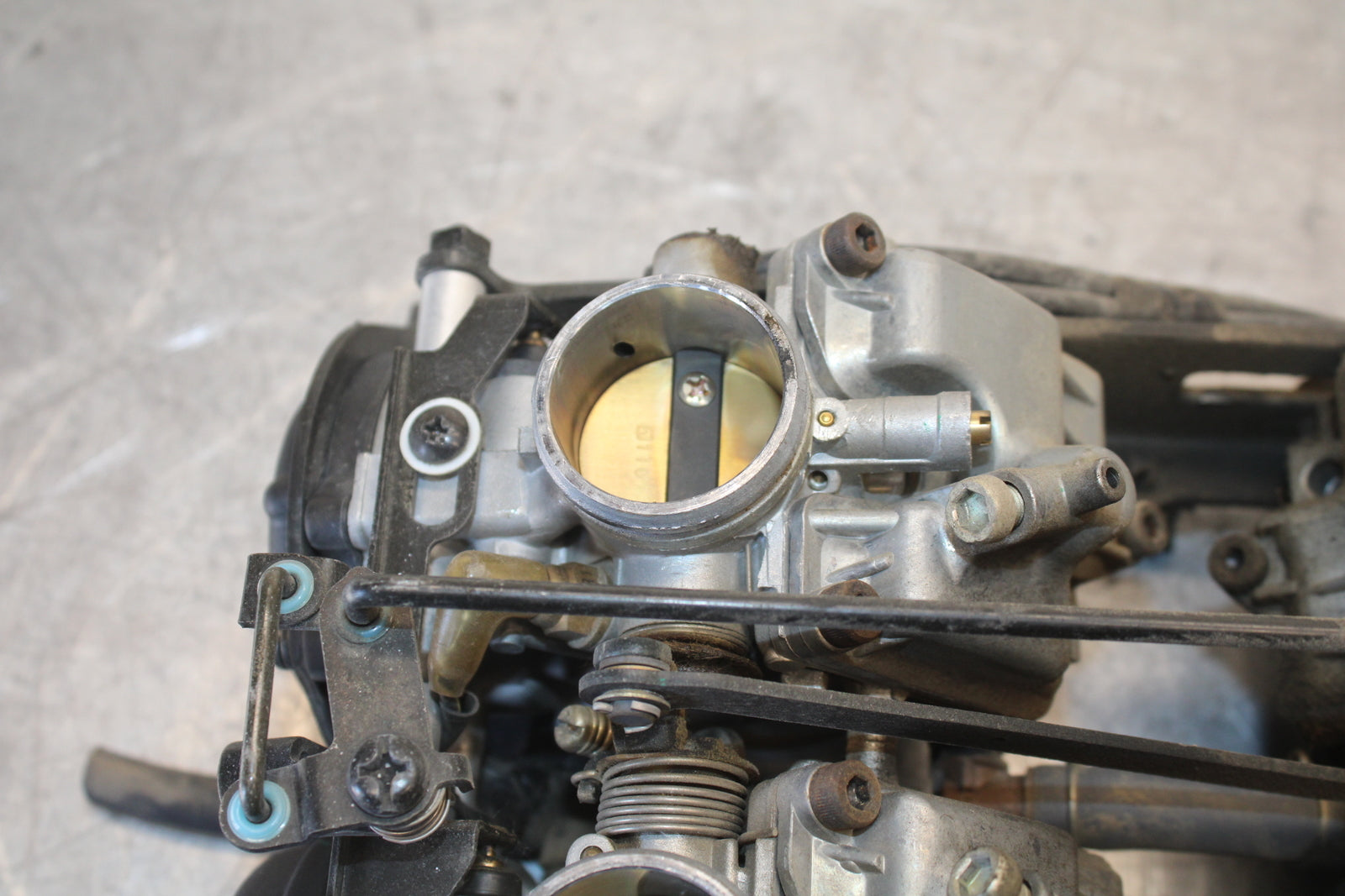 05-06 YAMAHA ROYAL STAR CARB CARBURETOR BB697