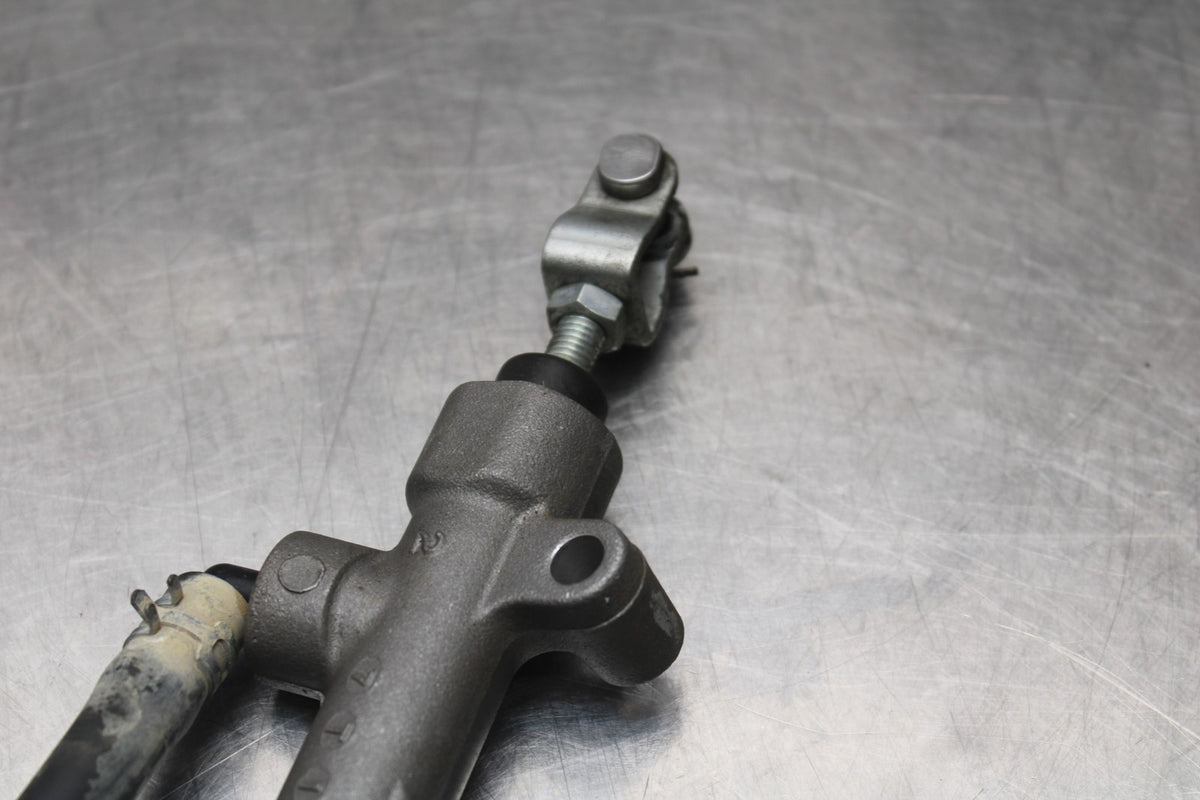 18 YAMAHA SUPER TENERE REAR BACK BRAKE MASTER CYLINDER W RESERVOIR BB832