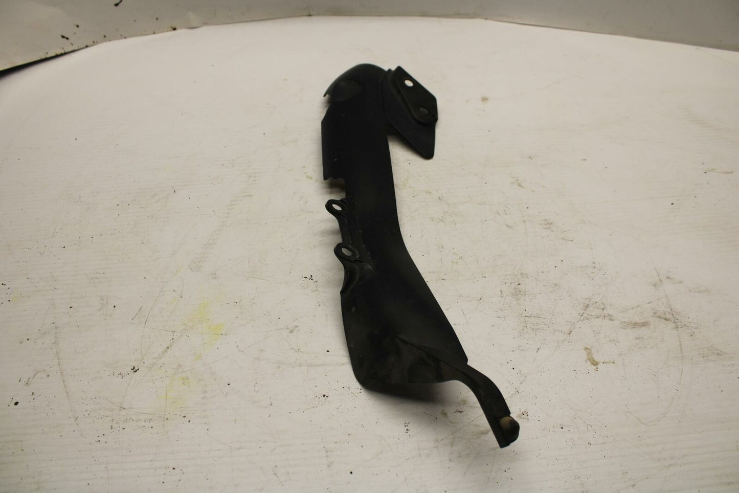 06 YAMAHA YZF R1 REAR BACK MUFFLER EXHAUST PIPE COVER HEAT SHIELD GUARD BB282