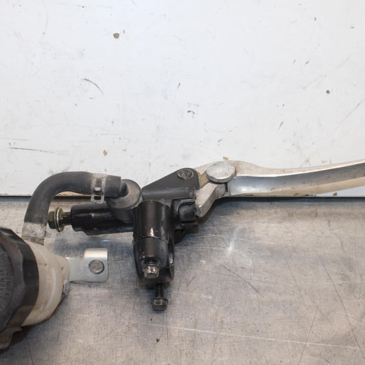 1999 Suzuki GSXR600 FRONT BRAKE MASTER CYLINDER w/ LEVER 59600-17C00 BB608